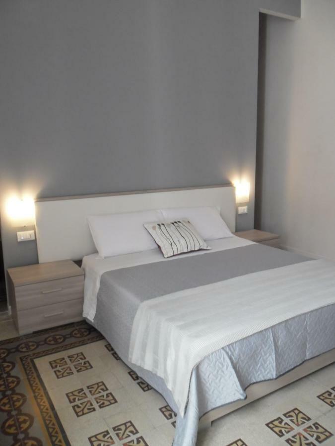 Le Vie Del Centro Hotel Palermo Ngoại thất bức ảnh